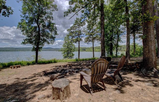 30 Cedar Street, Higden, AR 72067