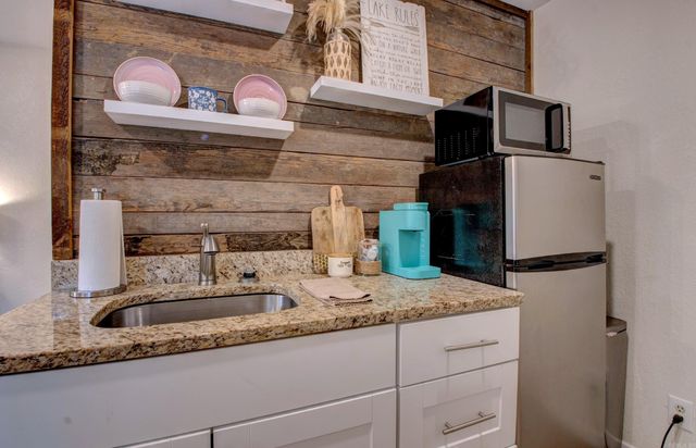 30 Cedar Street, Higden, AR 72067