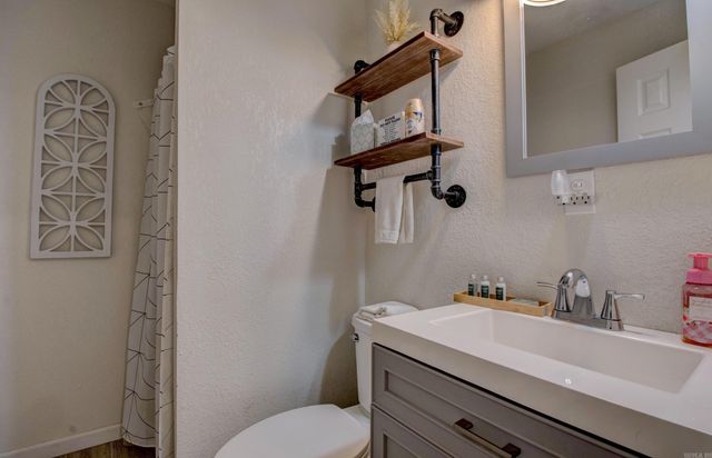 30 Cedar Street, Higden, AR 72067