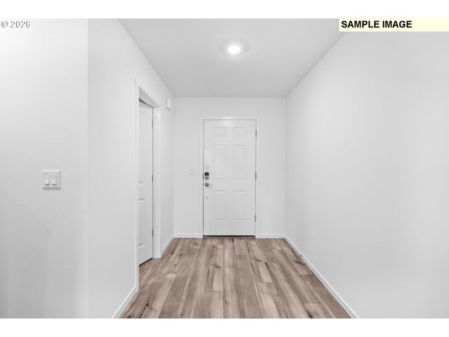 5754 Bainbridge Rd, Eugene, OR 97402