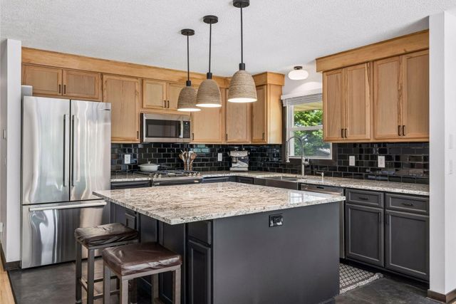8330 Heather Avenue, Eden Prairie, MN 55347