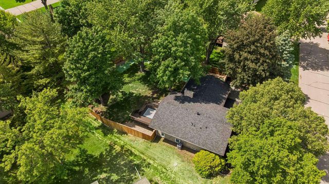 8330 Heather Avenue, Eden Prairie, MN 55347