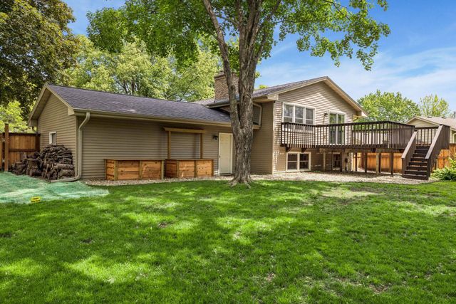 8330 Heather Avenue, Eden Prairie, MN 55347