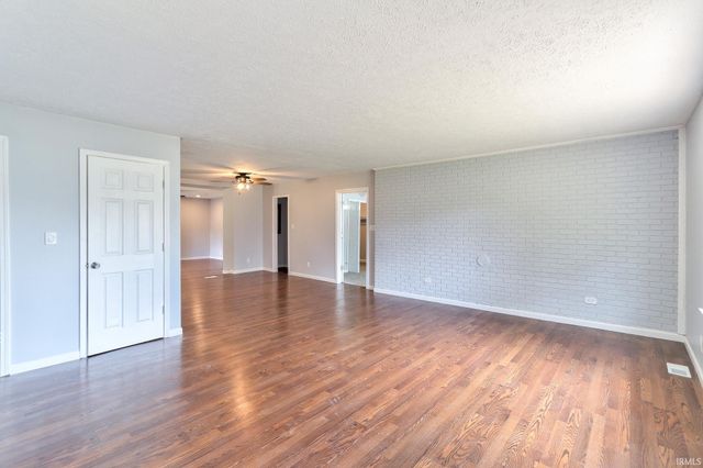 215 E Sycamore Street, Dale, IN 47523