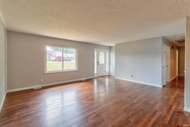 215 E Sycamore Street, Dale, IN 47523