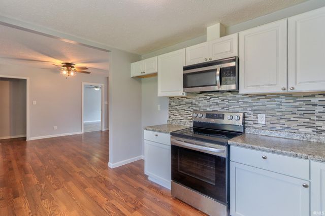 215 E Sycamore Street, Dale, IN 47523