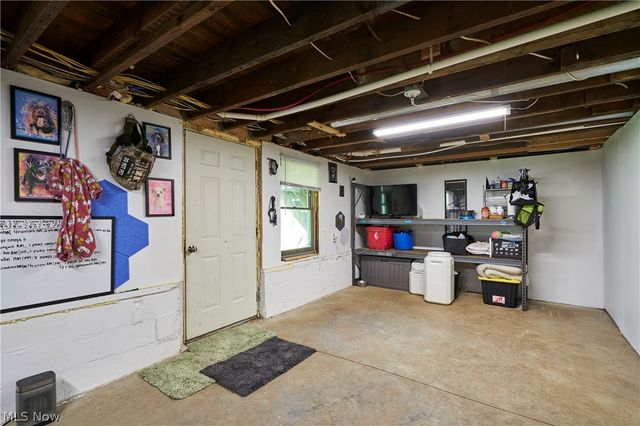 8742 Rohrer Road, Orrville, OH 44667
