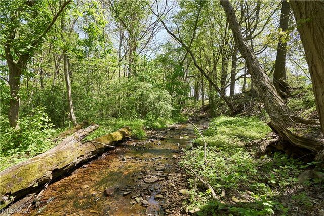 8742 Rohrer Road, Orrville, OH 44667