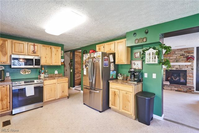 8742 Rohrer Road, Orrville, OH 44667