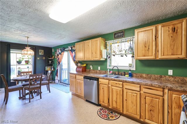 8742 Rohrer Road, Orrville, OH 44667