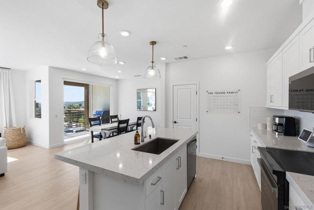 12092 Riley Ln, San Diego, CA 92128