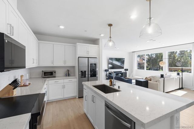 12092 Riley Ln, San Diego, CA 92128