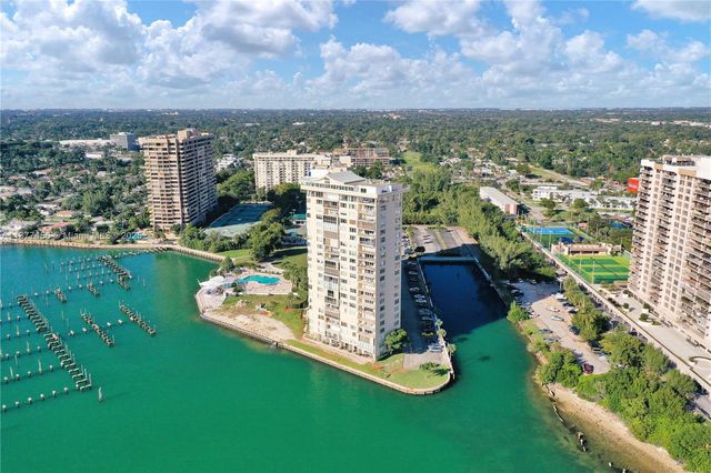 11111 Biscayne Blvd 11A, Miami, FL 33181