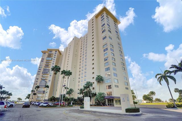 11111 Biscayne Blvd 11A, Miami, FL 33181