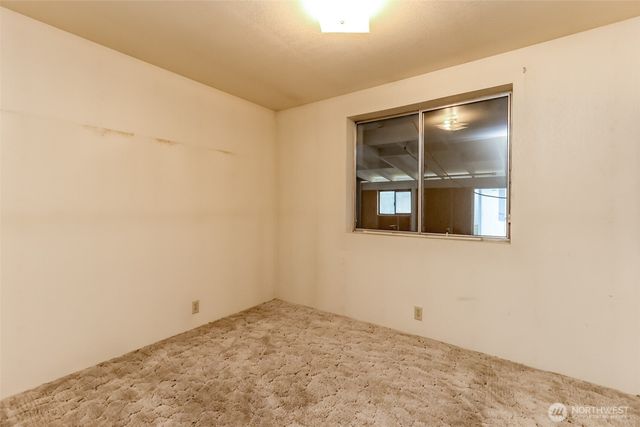 19110 101st Avenue E, Puyallup, WA 98375