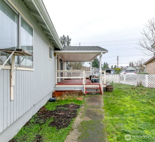 19110 101st Avenue E, Puyallup, WA 98375