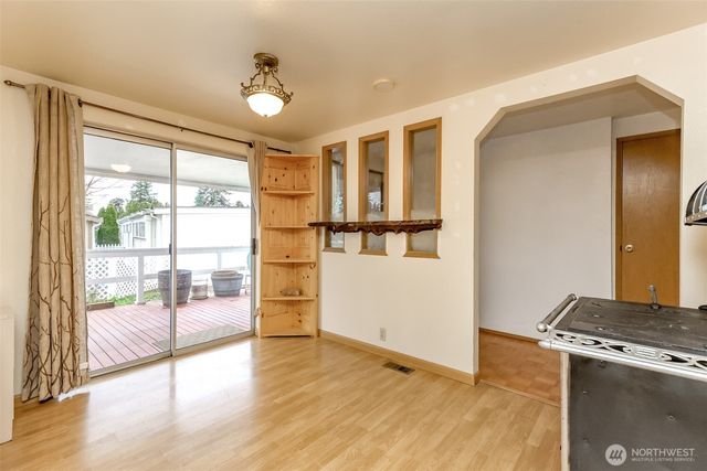 19110 101st Avenue E, Puyallup, WA 98375