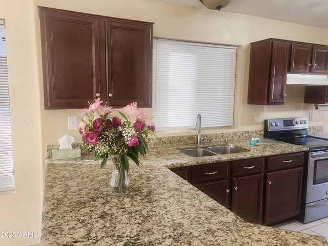 19417 N 7th Drive, Phoenix, AZ 85027