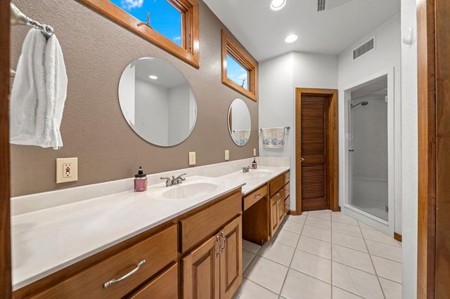114 Wildridge, Kerrville, TX 78028