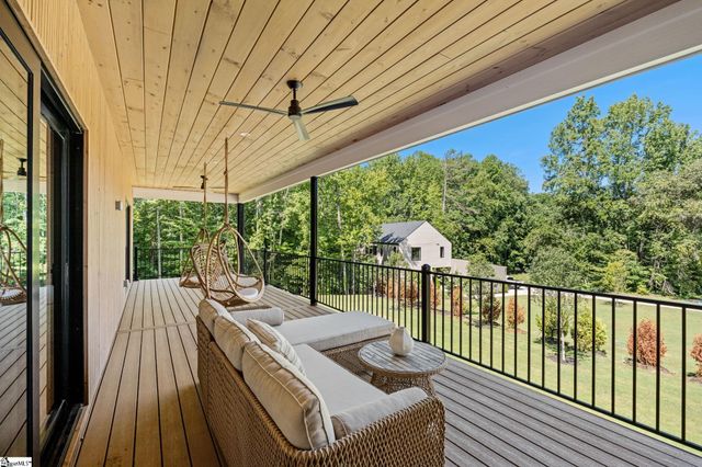460 Enoree Road, Travelers Rest, SC 29690