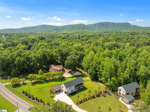 460 Enoree Road, Travelers Rest, SC 29690