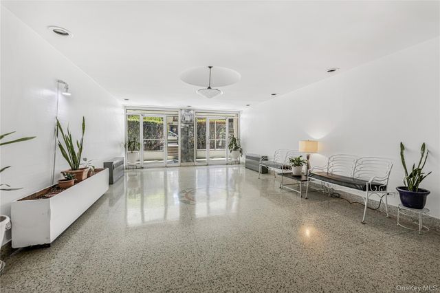2835 Webb Avenue 3A, Bronx, NY 10468