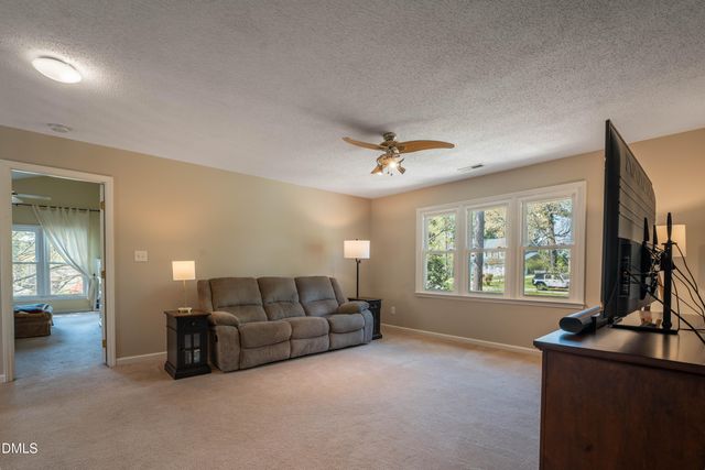 102 Settlers Mill Lane, Durham, NC 27713