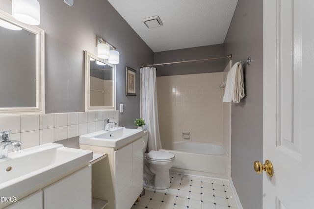 102 Settlers Mill Lane, Durham, NC 27713