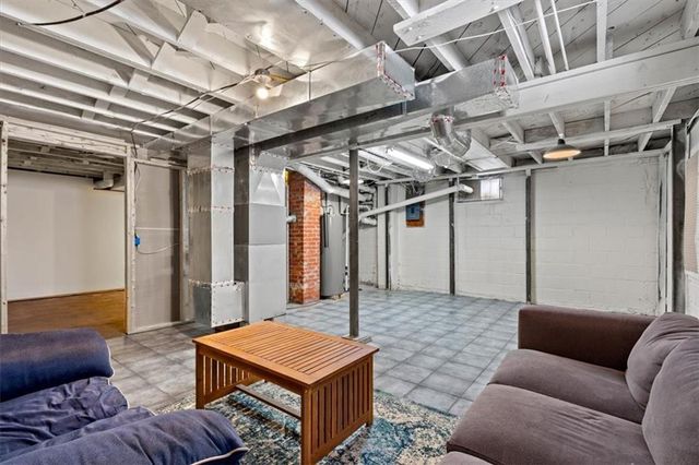 12802 7th Street, Grandview, MO 64030