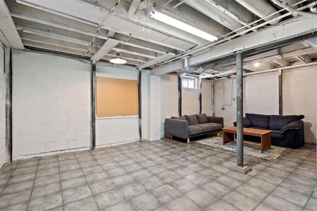 12802 7th Street, Grandview, MO 64030