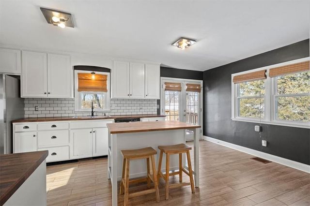 12802 7th Street, Grandview, MO 64030