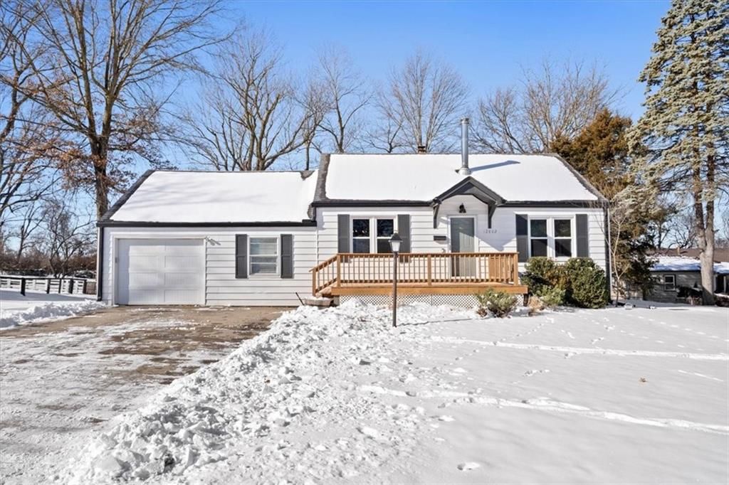 12802 7th Street, Grandview, MO 64030