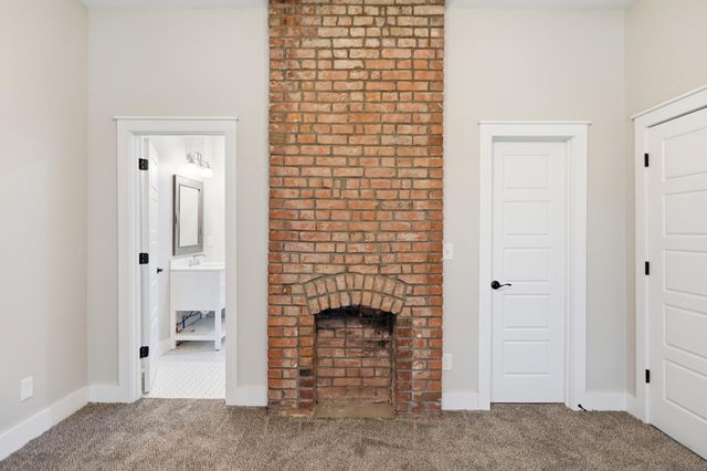 638 N Limestone, Lexington, KY 40508