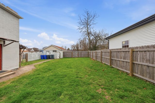 638 N Limestone, Lexington, KY 40508