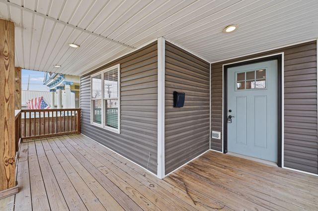 638 N Limestone, Lexington, KY 40508