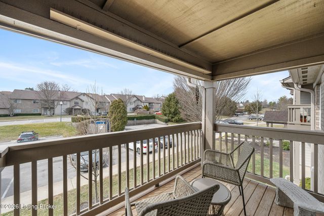 1209 Taxus Top Ln 201, Louisville, KY 40243
