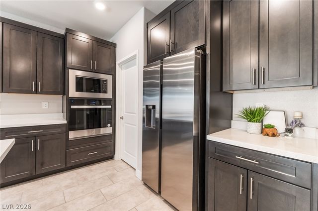 1867 Michael Springs Place, North Las Vegas, NV 89084