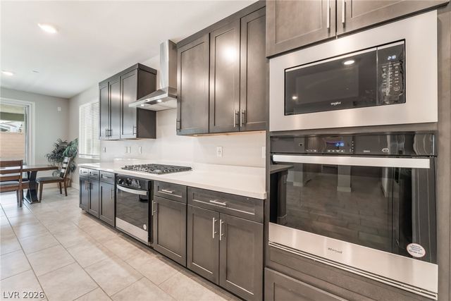 1867 Michael Springs Place, North Las Vegas, NV 89084
