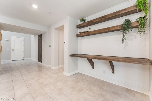 1867 Michael Springs Place, North Las Vegas, NV 89084