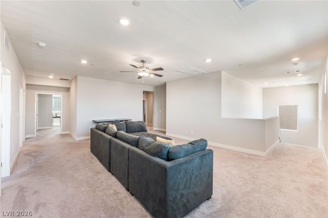 1867 Michael Springs Place, North Las Vegas, NV 89084