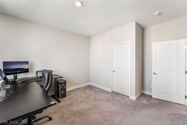 1867 Michael Springs Place, North Las Vegas, NV 89084