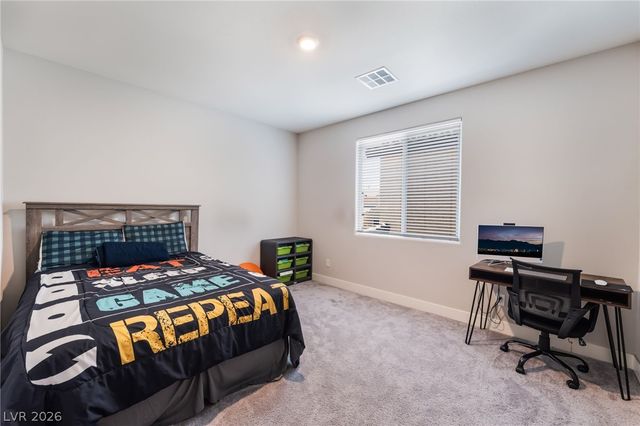 1867 Michael Springs Place, North Las Vegas, NV 89084