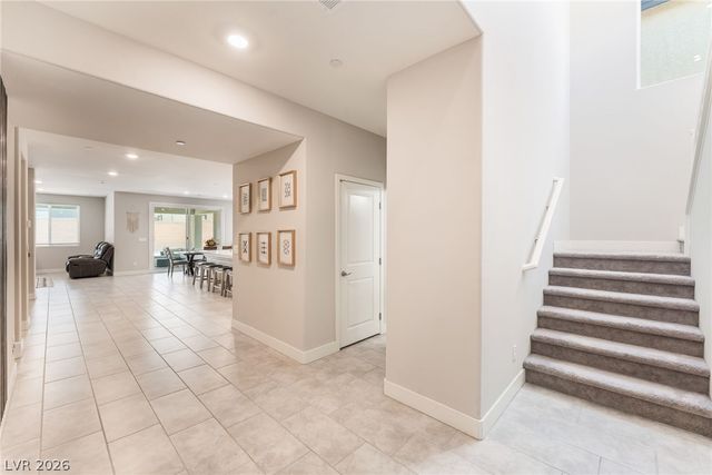 1867 Michael Springs Place, North Las Vegas, NV 89084
