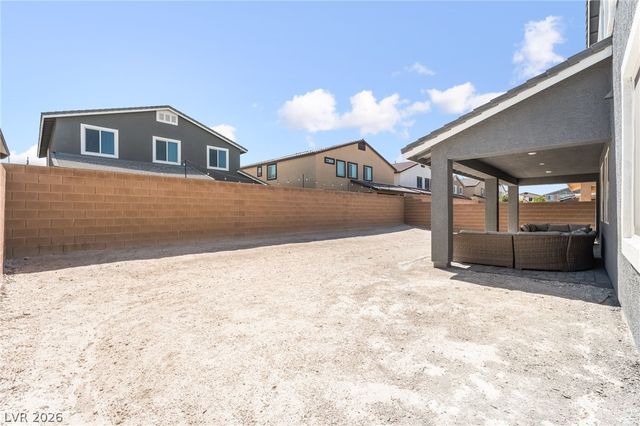1867 Michael Springs Place, North Las Vegas, NV 89084