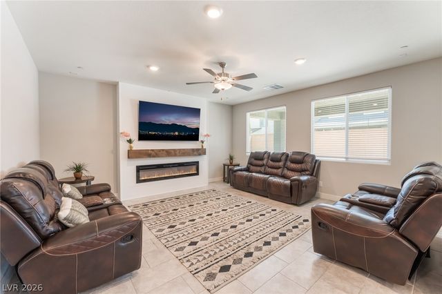 1867 Michael Springs Place, North Las Vegas, NV 89084