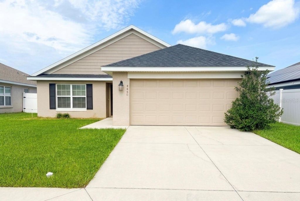 4450 NW 2ND AVENUE, Ocala, FL 34475