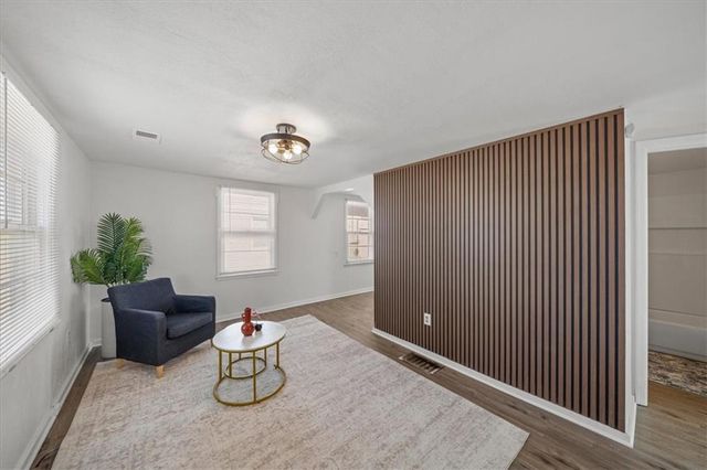 728 S Kansas Avenue, Olathe, KS 66061