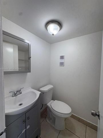 7510 SW 152nd Avenue C204, Miami, FL 33193