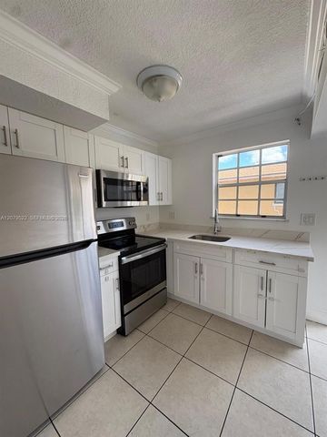 7510 SW 152nd Avenue C204, Miami, FL 33193