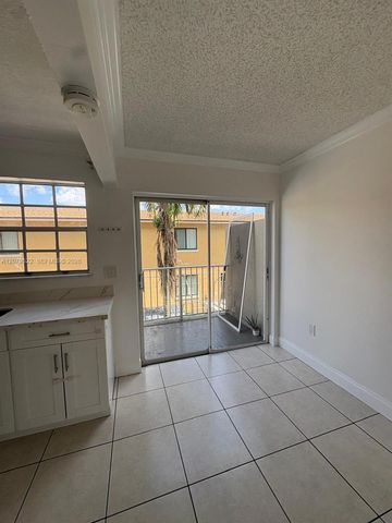 7510 SW 152nd Avenue C204, Miami, FL 33193